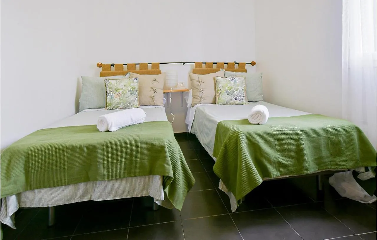 Holiday home Awesome Home In El Coronil With Wifi